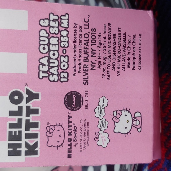 💓Hello Kitty 12oz Precious Tea Cup & Saucer Set 🌺☕ - Picture 6 of 16